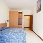 I Delfini Aparthotel