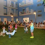 I Delfini Aparthotel