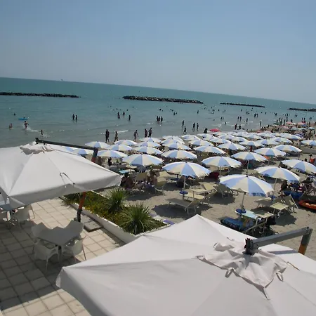 I Delfini Lejlighedshotel Cupra Marittima