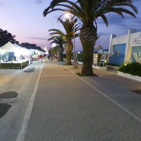 Aparthotel I Delfini Cupra Marittima