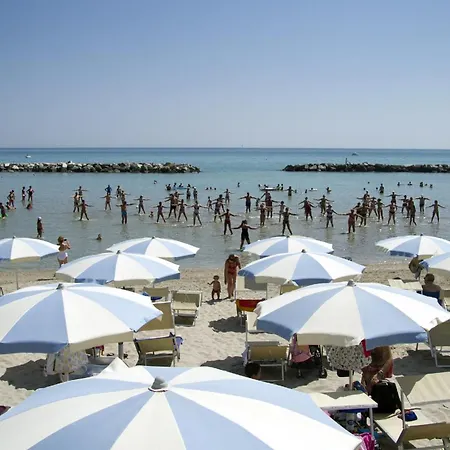 Lejlighedshotel I Delfini