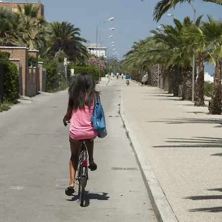 I Delfini 4* Cupra Marittima