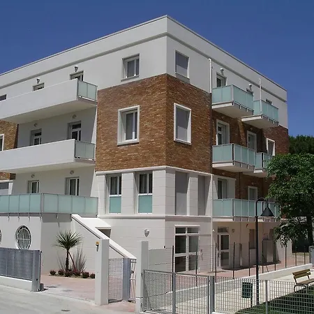 I Delfini Cupra Marittima