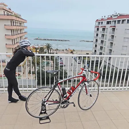 I Delfini Aparthotel Cupra Marittima