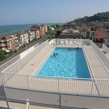 I Delfini Aparthotel Cupra Marittima