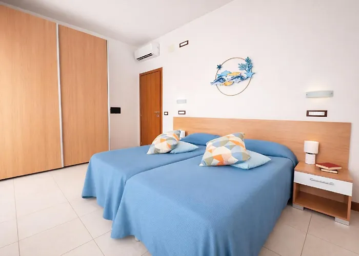 I Delfini クプラ・マリッティマ